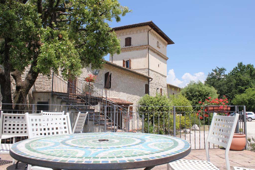 Valle Rosa Spoleto Bagian luar foto