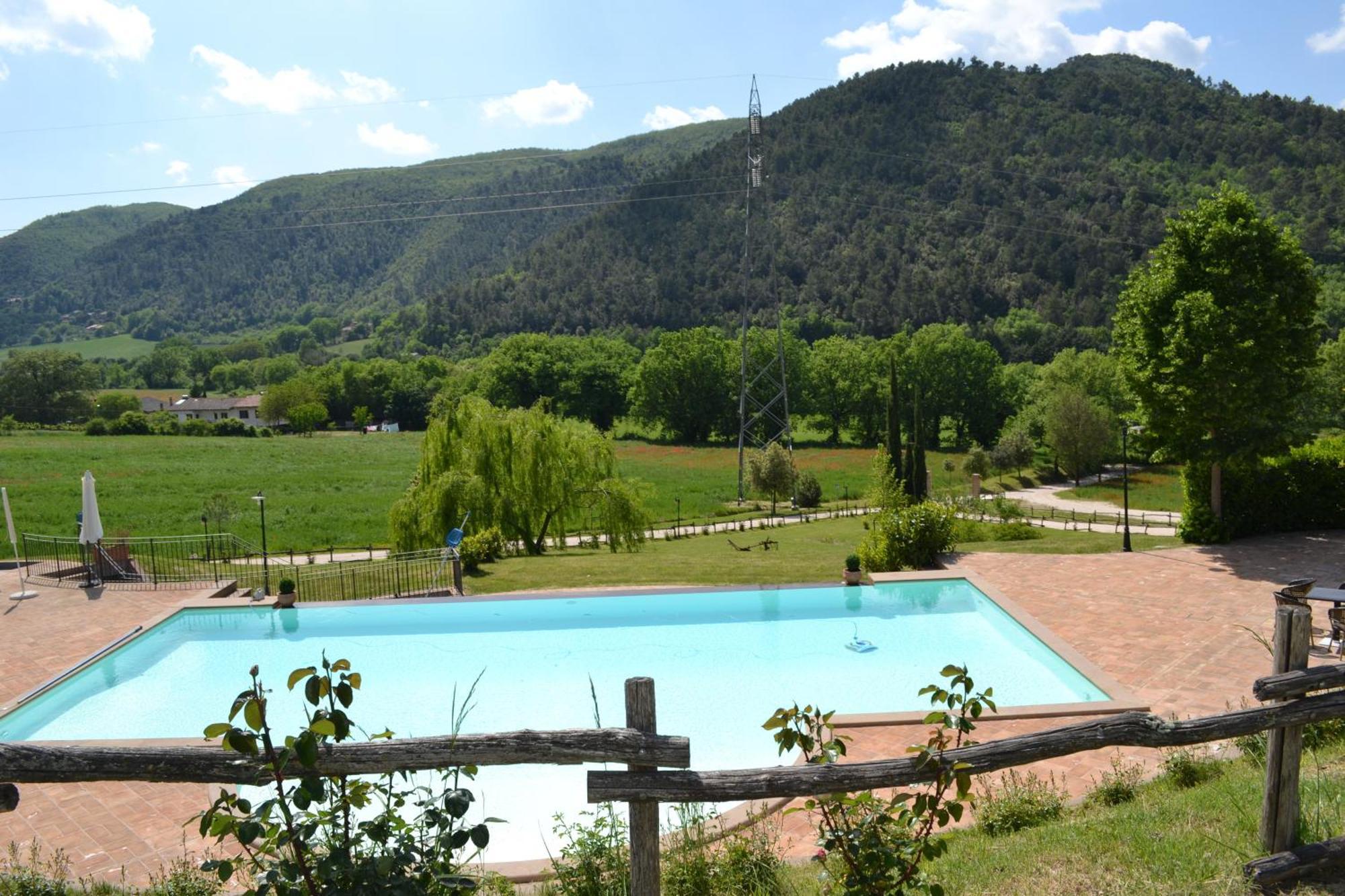 Valle Rosa Spoleto Bagian luar foto